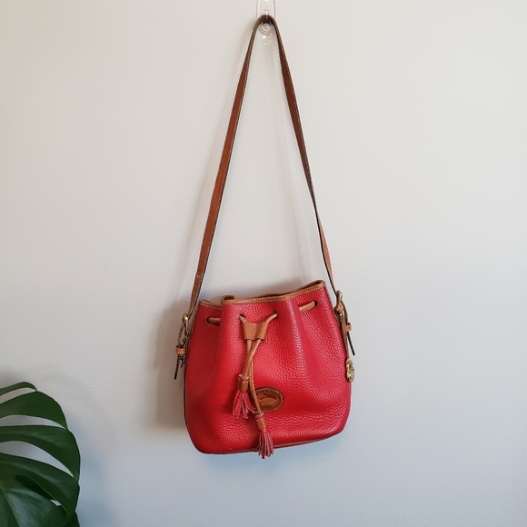 Dooney & Bourke Handbags - Dooney & Bourke vintage red leather bucket bag